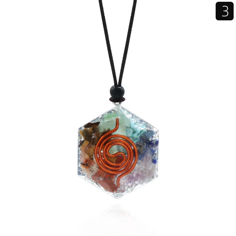 Pendentif Orgonite 7 Chakras – Alignement et Bien-être